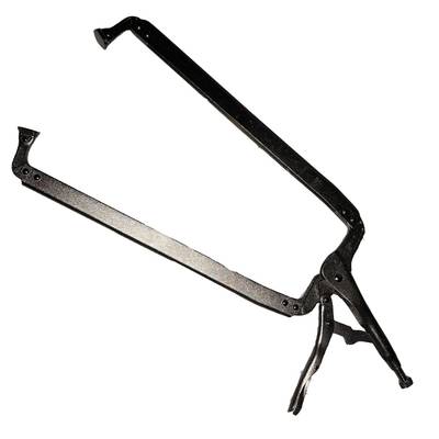 Locking c-clamp length 605mm jaw adjustment : 0-230mm